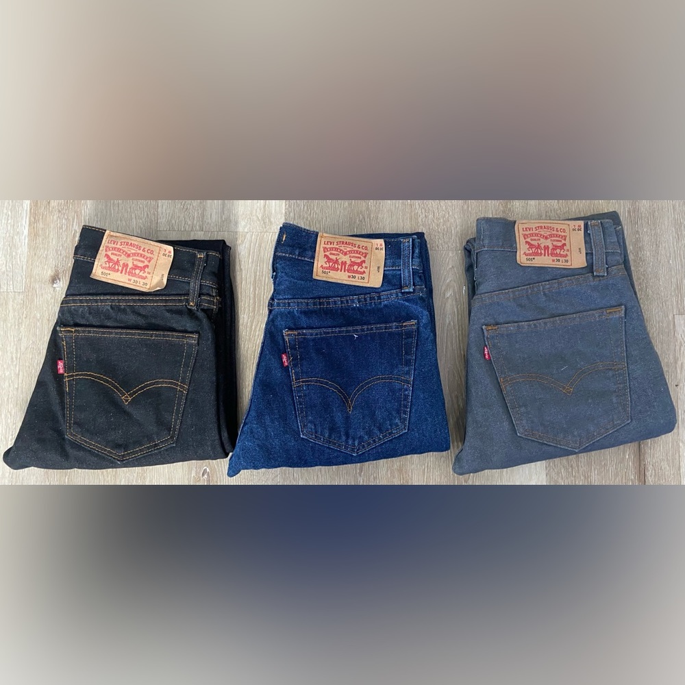 LEVIS ORIGINAL 501 30x30 STRAIGHT LEG BUTTON-FLY